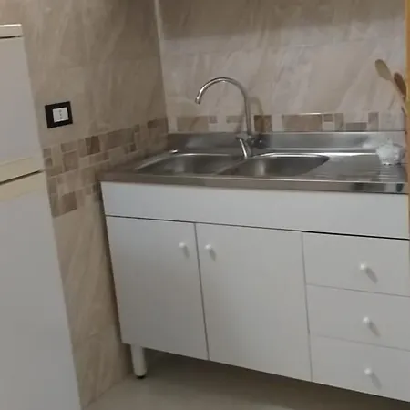 Dimora Corte Antica לינה וארוחת בוקר 3*