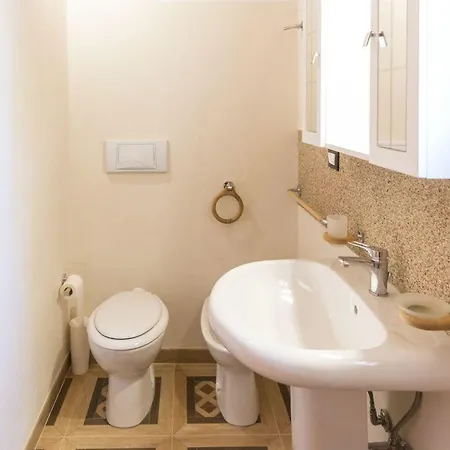 Bed & Breakfast Dimora Corte Antica Scorrano (Apulia)