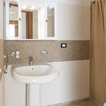 Dimora Corte Antica 3*