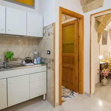 Dimora Corte Antica Scorrano (Apulia)