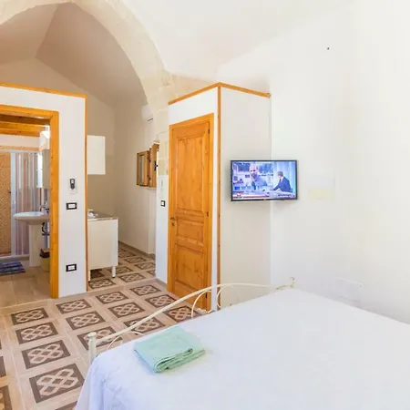 Bed & Breakfast Dimora Corte Antica Scorrano (Apulia)